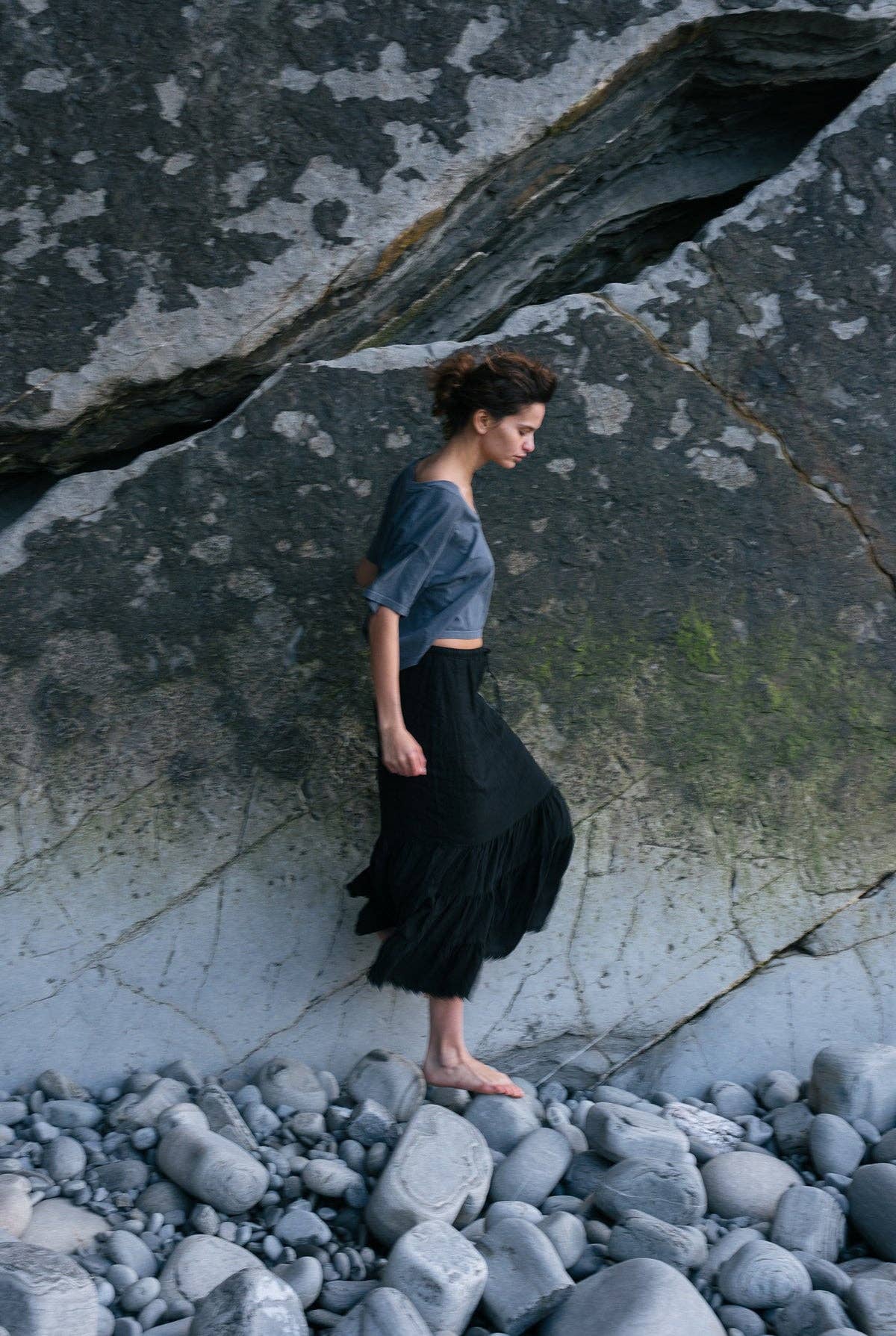 Tissue Linen Skirt: Noir