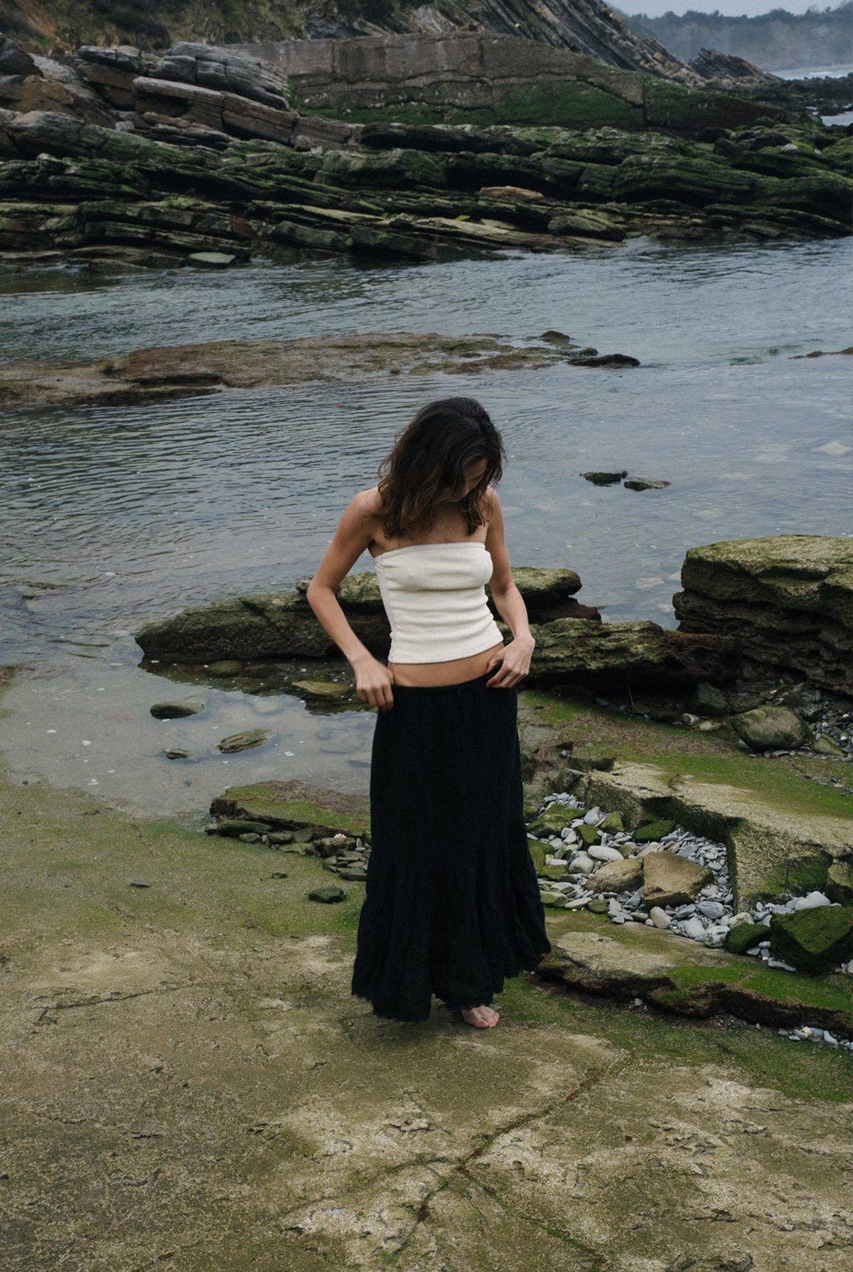 Tissue Linen Skirt: Noir