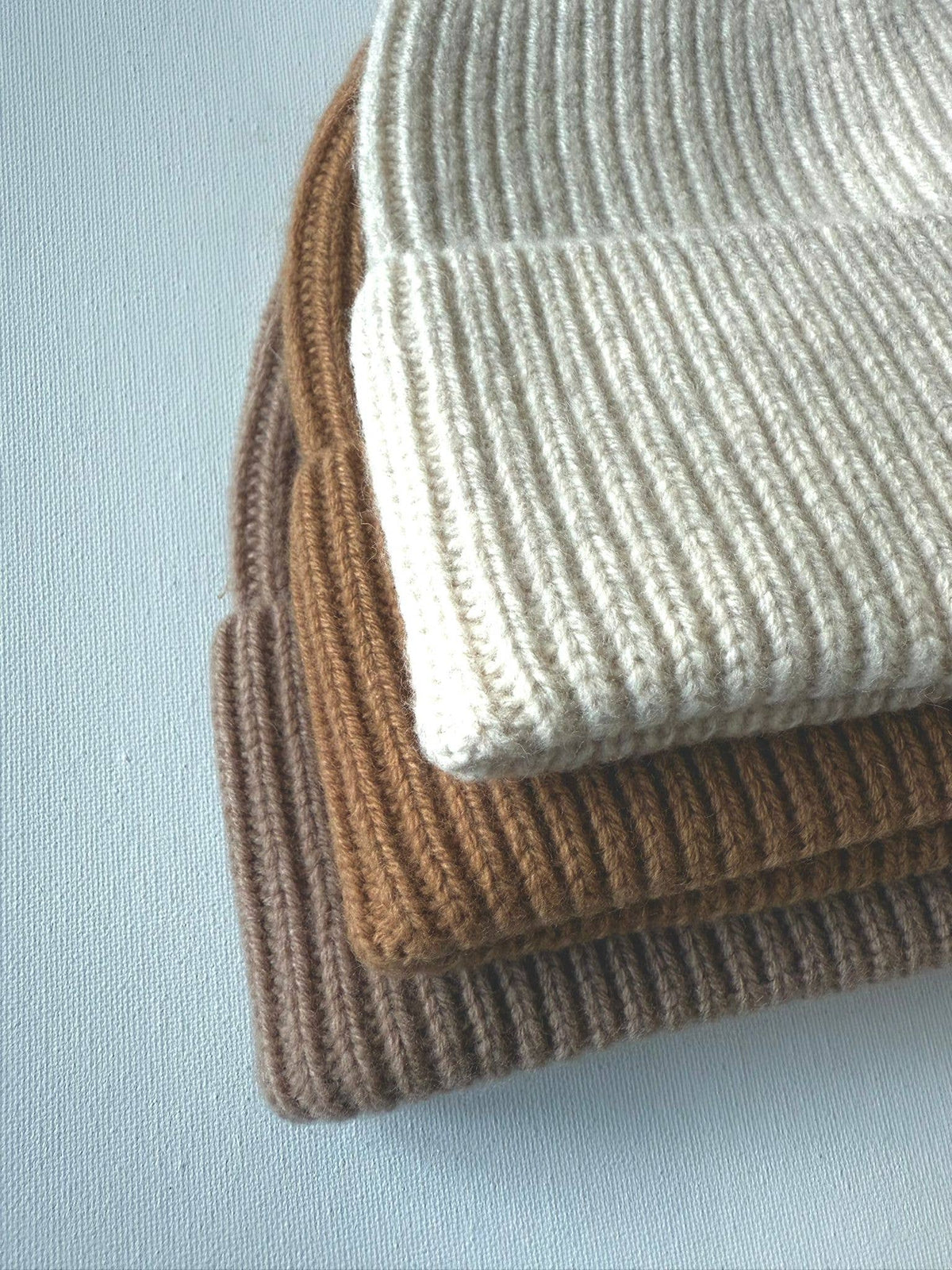 MERINO WOOL EVERYDAY BEANIE: Off white
